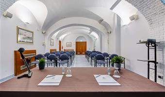 Salas de reuniones del Best Western Plus Plaza Hotel - Napoles - 98247
