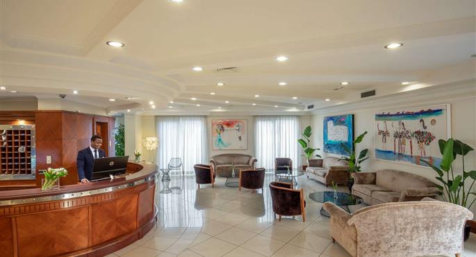 Vestíbulo del Best Western Hotel Viterbo en Viterbo - 98252