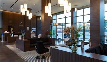 Vestíbulo del Best Western Plus Hotel Monza e Brianza Palace en Milano Cinisello Balsamo - 98274