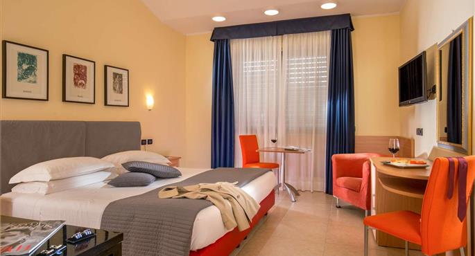 Habitación del Best Western Blu Hotel Roma - Roma - 98289