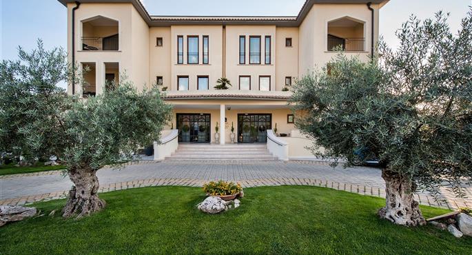 Exterior del Best Western Premier Villa Fabiano Palace Hotel - Cosenza Rende - 98291