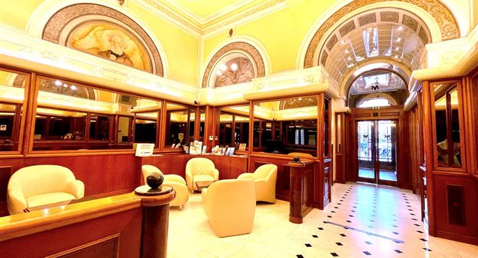 Vestíbulo del Best Western Hotel Moderno Verdi en Genoa - 98342