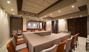 Salas de reuniones del Best Western Plus Hotel Terre di Eolo - Patti - 98363