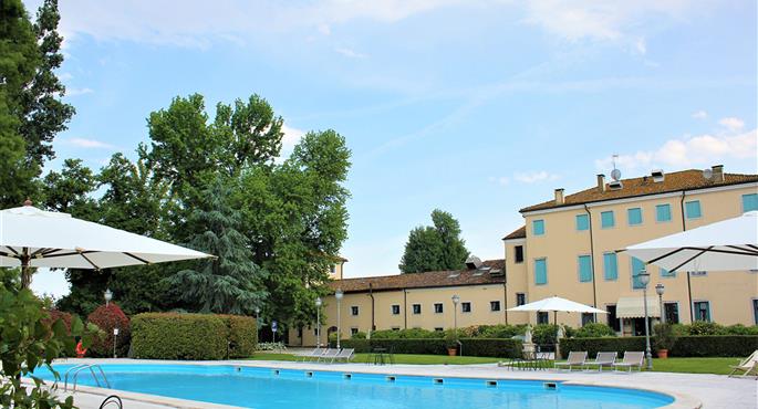 Best Western Plus Hotel Villa Tacchi