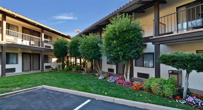 hotel a scotts valley 05443 f