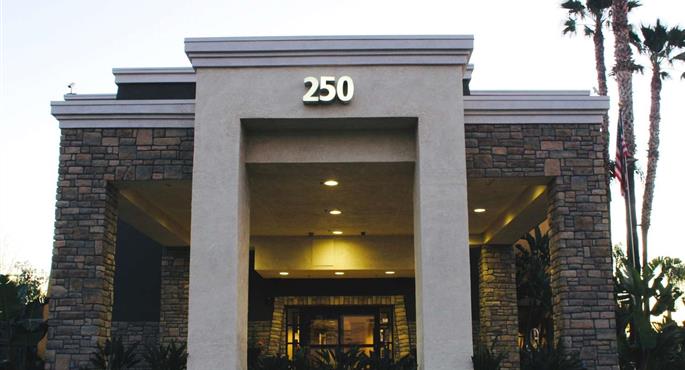 Extérieur de Best Western Plus Arrowhead Hotel - Colton - 05735