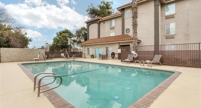 Piscine de Best Western Visalia Hotel - Visalia - 05744