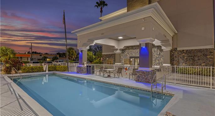 Piscine de Best Western Plus Sanford Airport/Lake Mary Hotel - Sanford - 10397