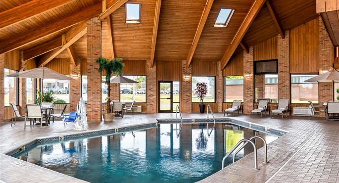 Piscine de Best Western Jacksonville Inn - Jacksonville - 14203
