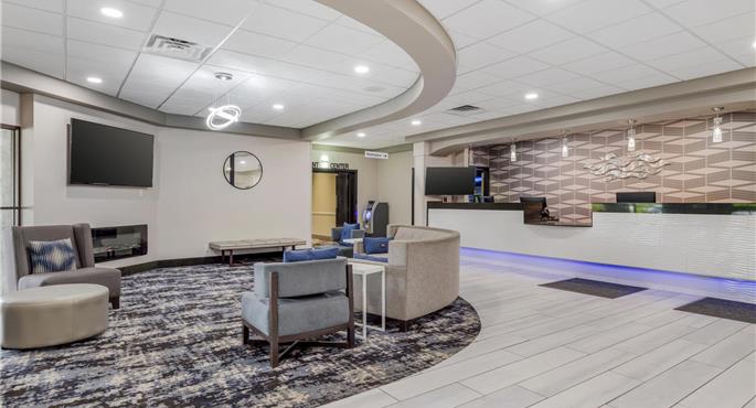 Hall de Best Western Rochester Hotel Mayo Clinic Area/St.Mary's à Rochester - 24148