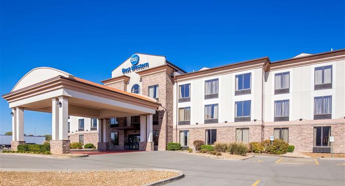 Extérieur de Best Western St.Louis Airport North Hotel & Suites - Hazelwood - 26195