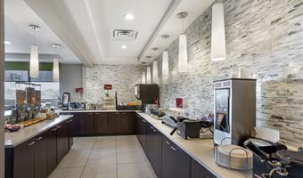Restaurant de Best Western Plus Philadelphia-Pennsauken Hotel - Pennsauken - 31070