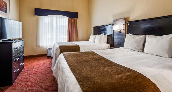 hotel a massapequa park 33001 f