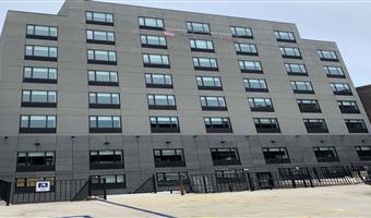 Extérieur de Best Western Plus City Line Hotel - Bronx - 33179