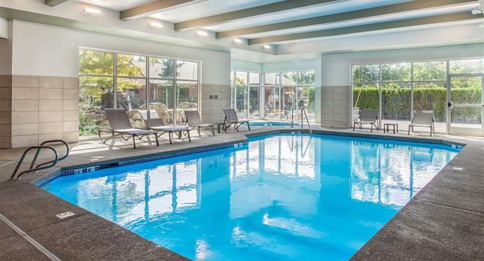 Piscine de Best Western Premier Keizer/Salem Hotel - Keizer - 38180