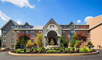 Extérieur de Best Western Plus Concordville Hotel - Glen Mills - 39066