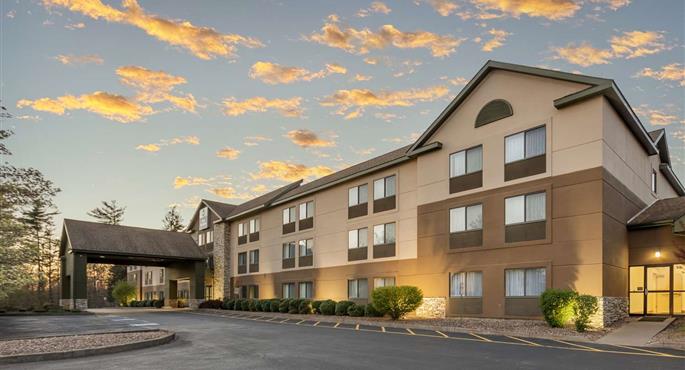 Extérieur de Best Western Inn at Blakeslee-Pocono - Blakeslee - 39102