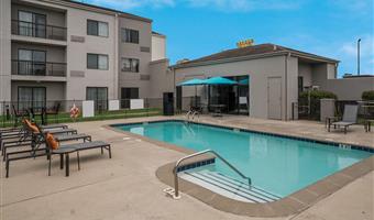 Piscine de Best Western Spartanburg Northwest - Spartanburg - 41111