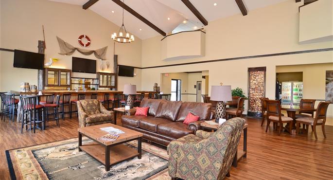 Hall de Best Western Plus Emory at Lake Fork Inn & Suites à Emory - 44672