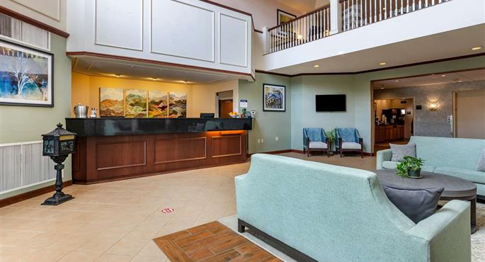Hall de Best Western Plus Inn at Hunt Ridge à Lexington - 47092