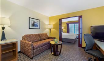 Suite de Best Western Plus Park Place Inn & Suites - Chehalis - 48145
