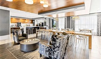 Hall de Best Western Plus Airdrie Gateway à Airdrie - 61107