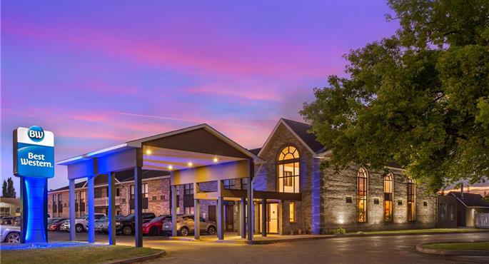 Extérieur de Best Western Smiths Falls Hotel - Smiths Falls - 66046
