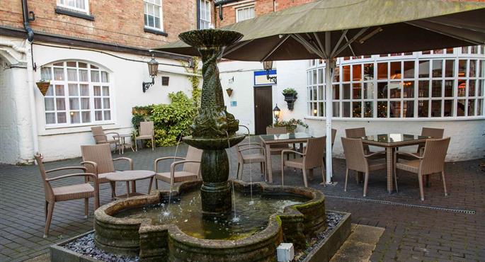 Extérieur de Best Western Lichfield City Centre The George Hotel - Lichfield - 83789