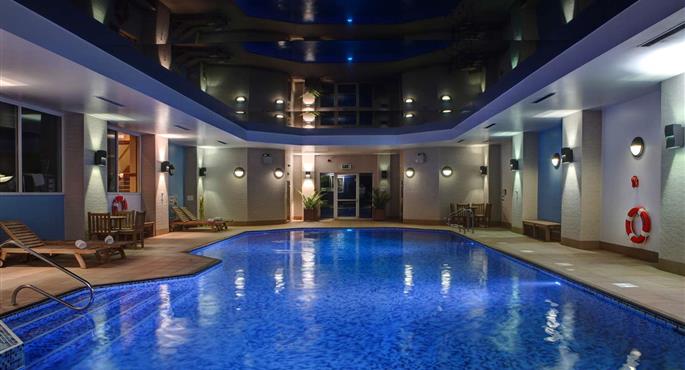 Piscine de Windmill Village Hotel, Golf Club & Spa, BWSC - Coventry - 83934