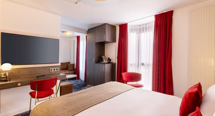 hotel a tours 93788 f