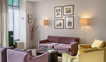 hotel a courbevoie 93838 f