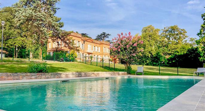 Piscine de Best Western Premier Le Domaine de Montjoie - Ramonville-Saint-Agne - 93846