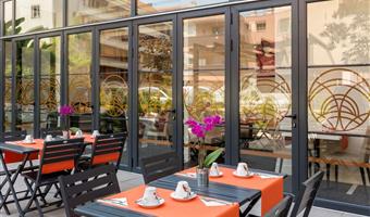 Restaurant de Best Western Hotel Journel Saint-Laurent-du-Var - Saint-Laurent-Du-Var - 93855