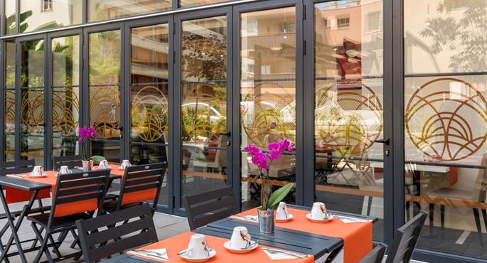 Restaurant de Best Western Hotel Journel Saint-Laurent-du-Var - Saint-Laurent-Du-Var - 93855