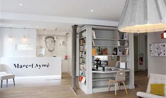 hotel a paris 93858 f