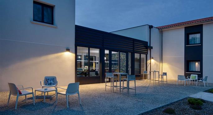 Extérieur de Sure Hotel by Best Western Les Portes de Montauban - Bressols - 93929