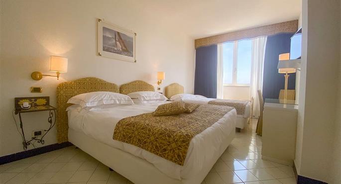 Chambre de Best Western Hotel Acqua Novella - Spotorno - 98229