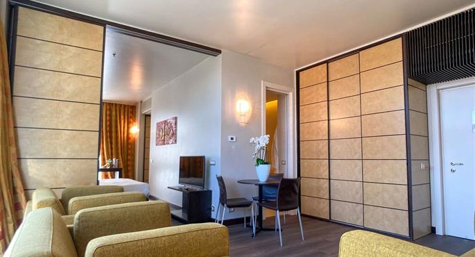 Suite de Best Western Plus Hotel Le Favaglie - Milano Cornaredo - 98316