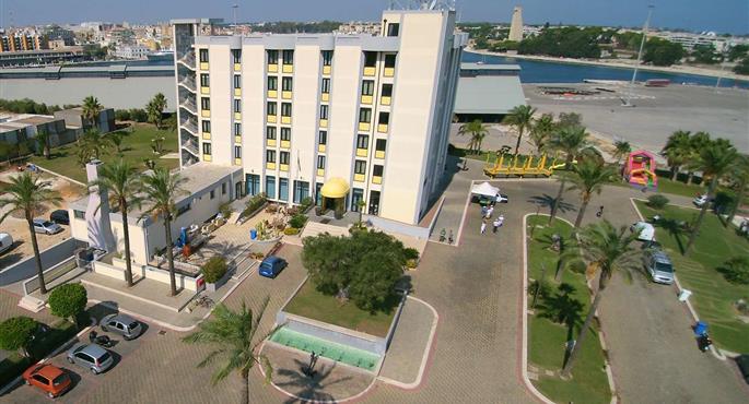 Extérieur de Best Western Hotel Nettuno - Brindisi - 98382