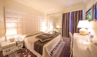 1 lit queen size, non fumeur, chambre confort