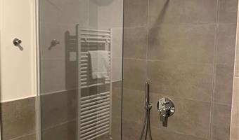 1 lit queen size et 1 lit simple, non fumeur, chambre standard :