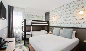 1 lit double et 1 lit simple superposé, non fumeur, chambre familiale