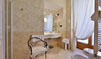 1 lit queen size, chambre classique, accès à internet gratuit