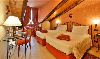 2 lits simples, chambre classique, accès à internet gratuit