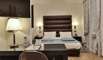 1 lit queen size et 1 lit simple, chambre triple classique, accès à internet gratuit