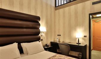 1 lit queen size et 1 lit simple, chambre triple classique, accès à internet gratuit