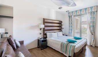 1 lit queen size et 1 lit simple, chambre triple classique, accès à internet gratuit