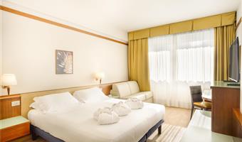1 lit queen-size convertible en deux lits jumeaux, canapé-lit, chambre non-fumeur, chambre triple classique