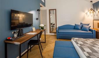 1 lit king size 1 lit simple, non fumeur, chambre familiale, un lit supplémentaire, wi-fi gratuit, coffre-fort, bouilloire