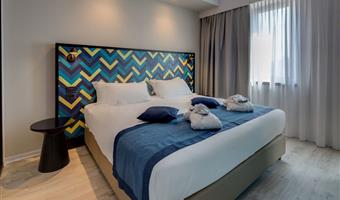 juniorsuite, 1 lit king size, non fumeur, chambre executive, divan, peignoir et chaussons